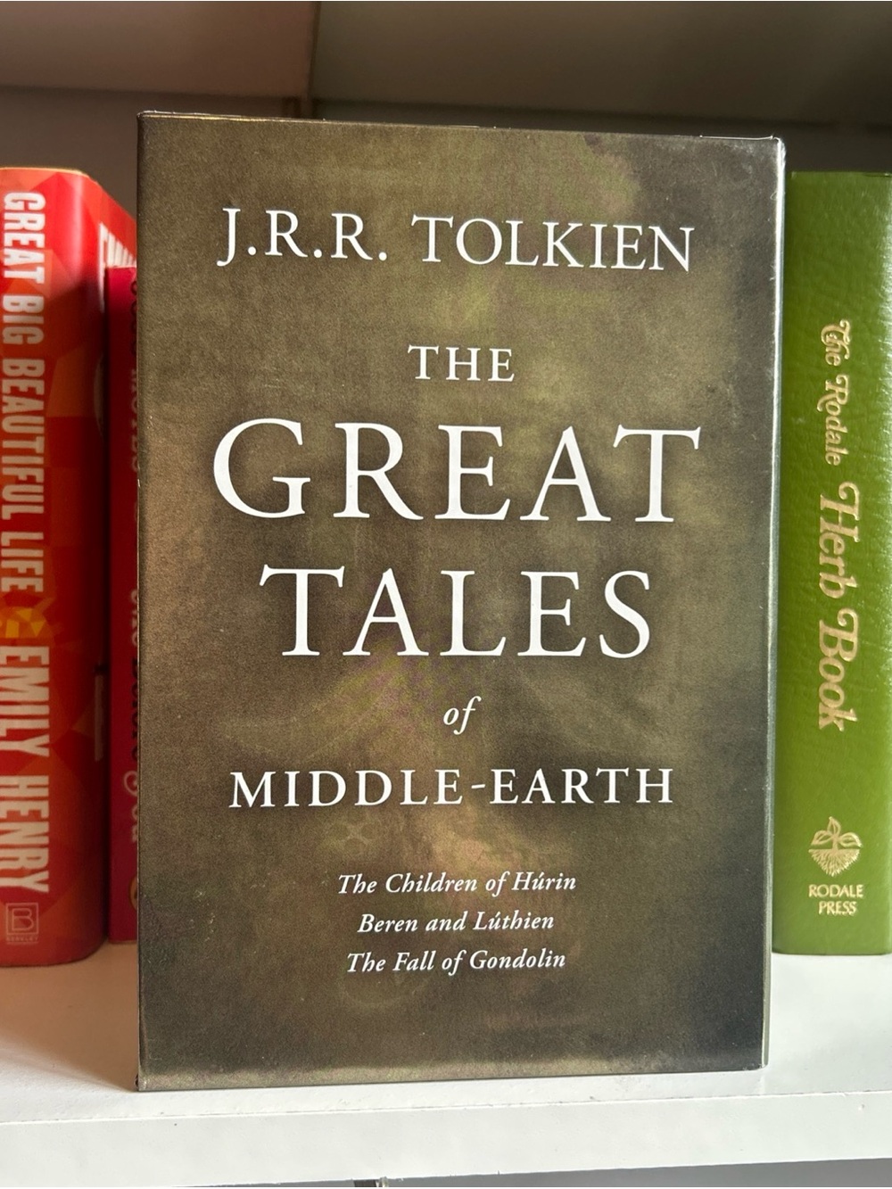 J.R.R. Tolkien - The Great Tales of Middle-Earth (Olive Green)